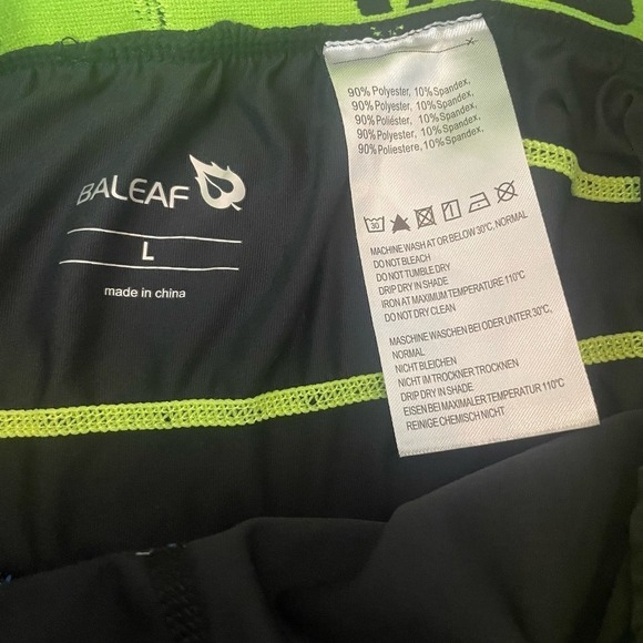 Baleaf Padded Cycle Underwear Shorts Cycling Size Small - Picture 3 of 5